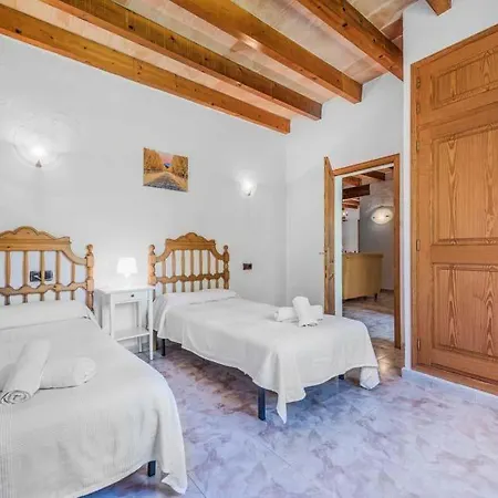 Sleeps 8 Pool Air Con Wifi Βίλα