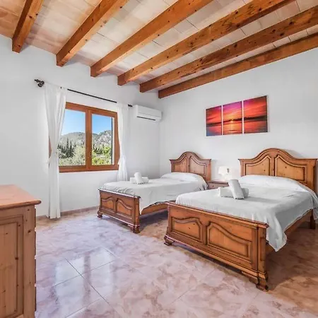 Sleeps 8 Pool Air Con Wifi * Pollença