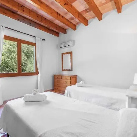 Sleeps 8 Pool Air Con Wifi Villa Pollença